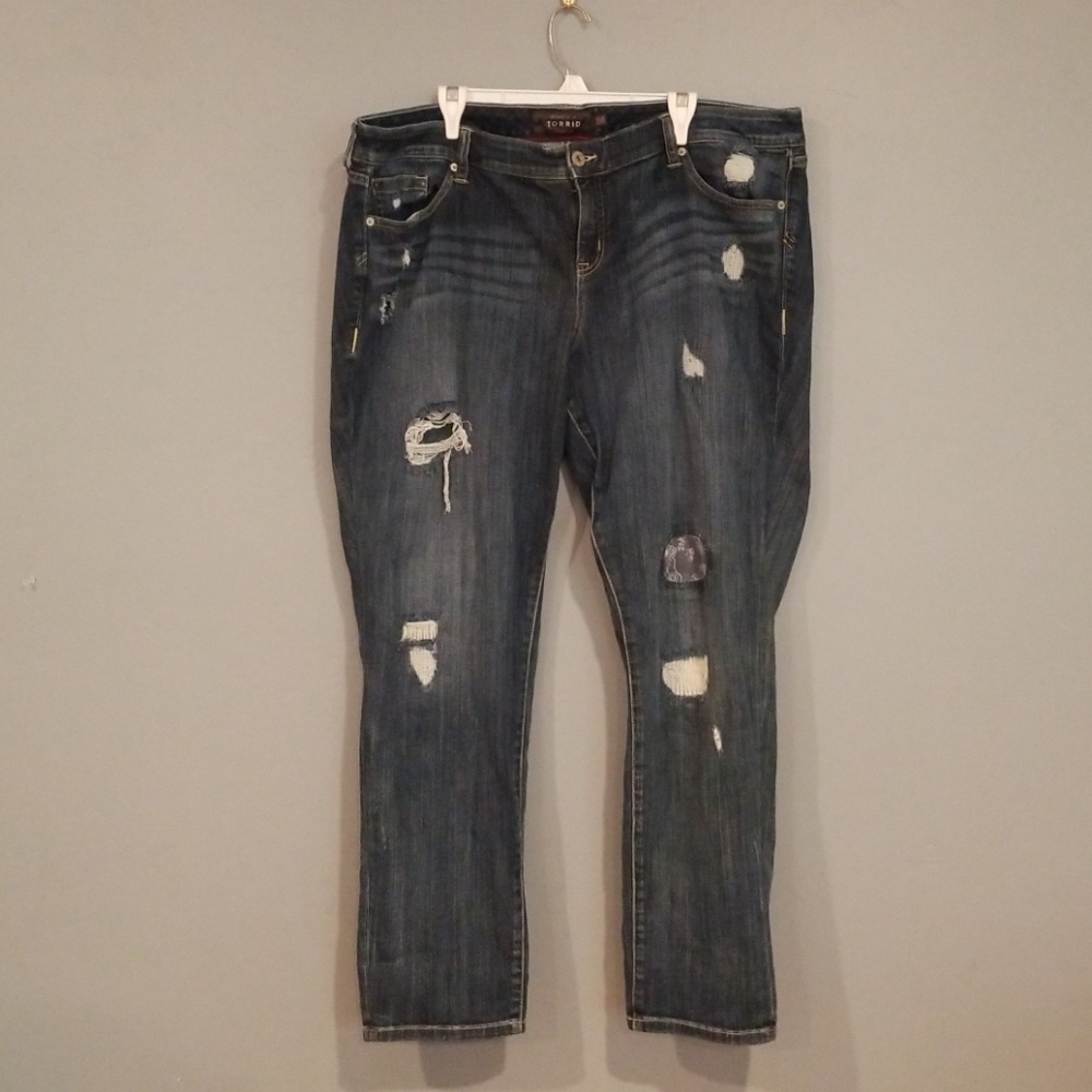 Torrid distressed jeans